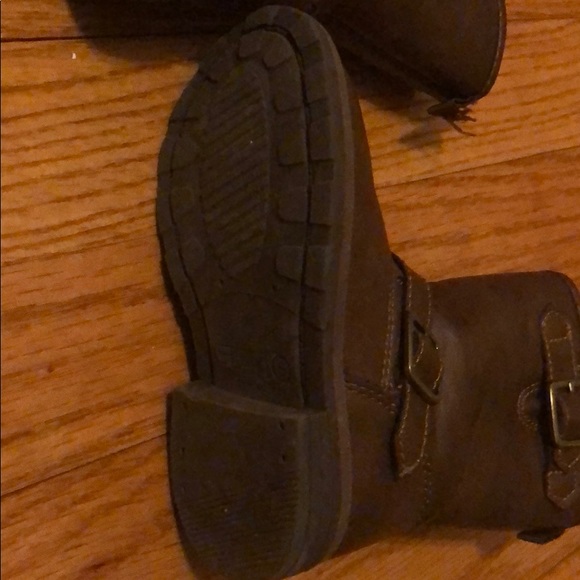 Girls Brown Boots - Picture 5 of 6